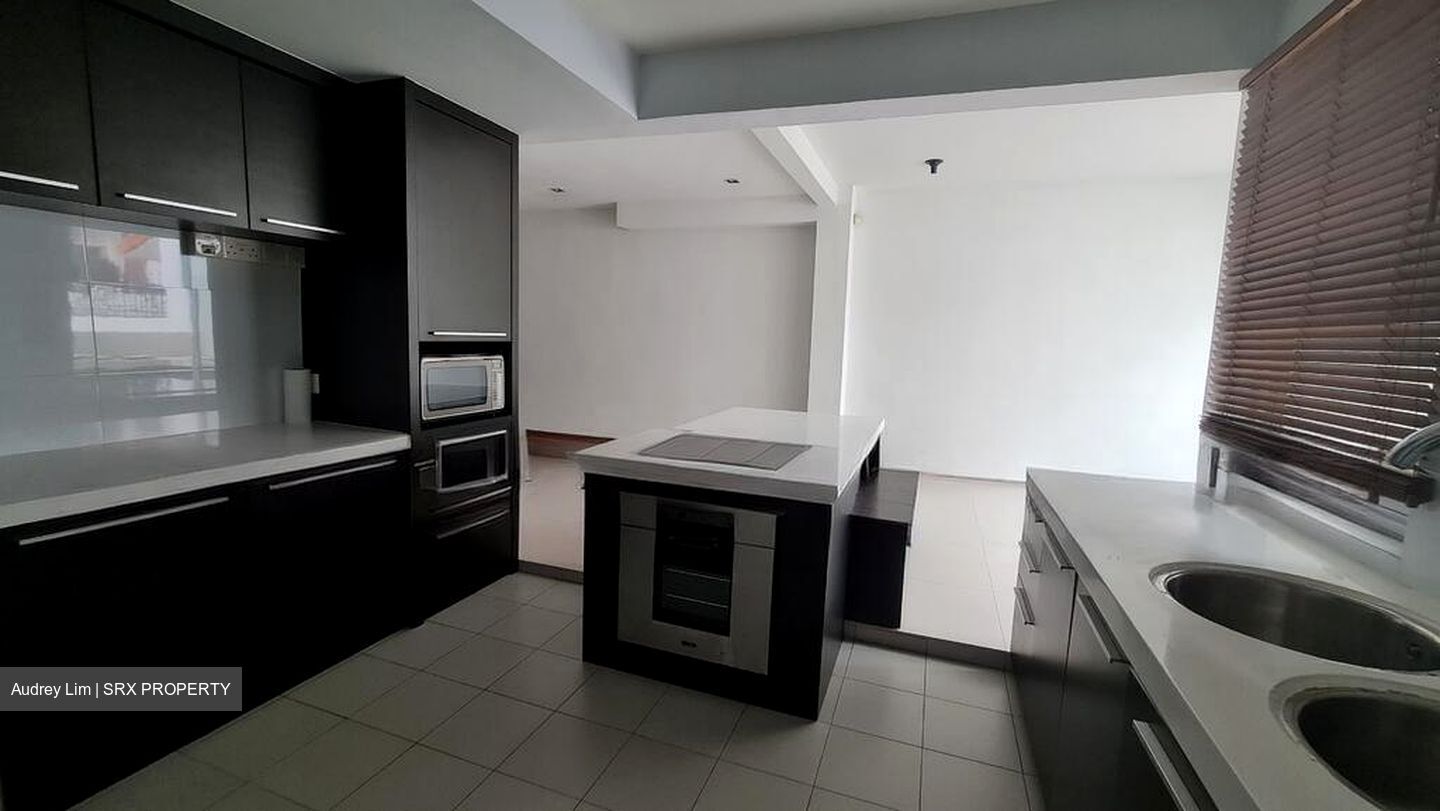 Sarina Park (D14), Terrace #498637501